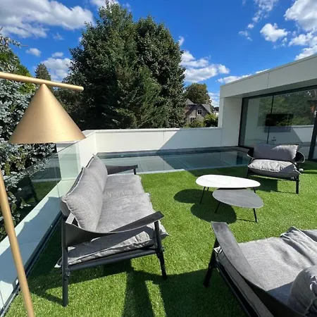 Comme Chez Lore - 2pers - Piscine Chauffee 住宿加早餐酒店 那慕尔